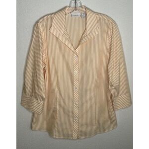 Women's Cream & White Stripe Button-Up Blouse